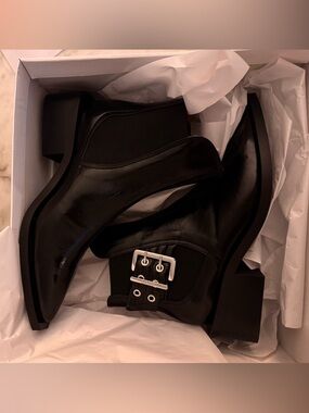 Black Ganni Chelsea Boots NWT